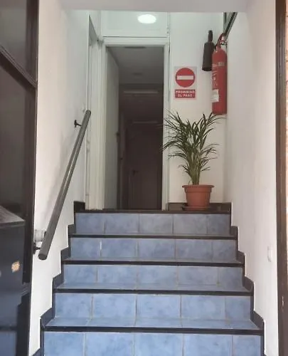 Albergue Cristina Habitaciones Con Bano Privado Y Mini Cocina